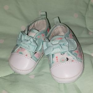 0-3m baby girl sneaker
